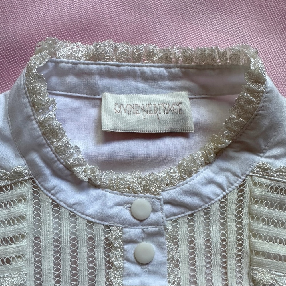 Divine Heritage Victorian Style Top View 4